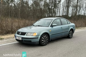 Volkswagen Passat Sedan 1998