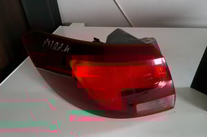 OPEL ASTRA K V KOMBI LAMPA TYŁ LEWA 39077374
