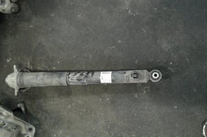 VW PASSAT B8 KOMBI AMORTYZATOR TYŁ AKTYWNY 3Q0512009AA