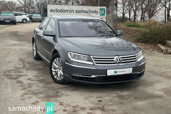 Volkswagen Phaeton Sedan 2012
