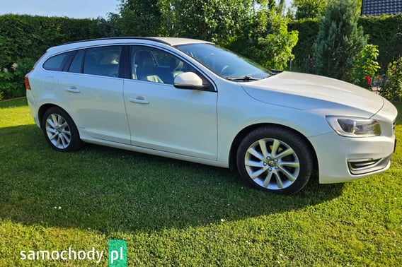 Volvo V60 Kombi 2017