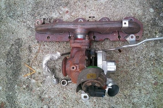 FORD MONDEO MK5 2,0TDCI TURBINA 9677063780