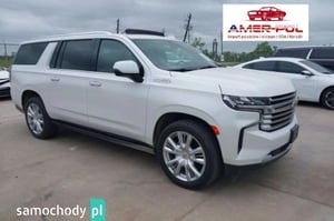 Chevrolet Suburban SUV 2021