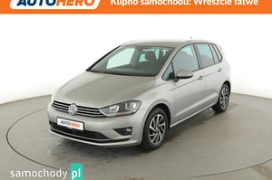 Volkswagen Golf Sportsvan Minivan 2017
