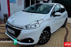 Peugeot 208 Crossover 2016