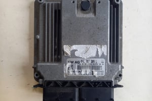AUDI A4 B9 MODUŁ STEROWNIK SILNIKA 04L907309L