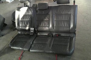 VW AMAROK FOTELE KANAPA BOCZKI SKÓRA EU KOMPLET