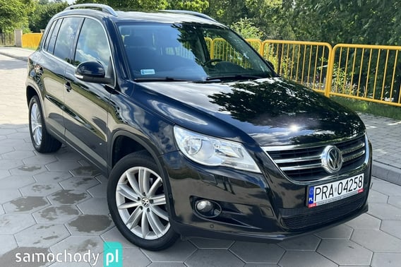 Volkswagen Tiguan SUV 2011