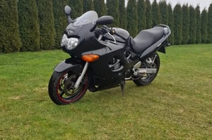 SUZUKI GSX-F Sportowy 2005