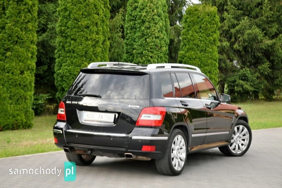 Mercedes-Benz GLK SUV 2011