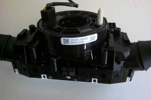 PRZEŁĄCZNIK ZESPOLONY NISSAN QASQAI J11 1.2 DIG-T O KODZIE 255544EA0A