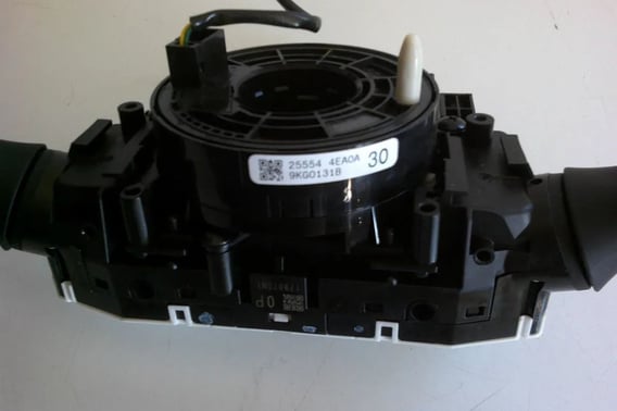PRZEŁĄCZNIK ZESPOLONY NISSAN QASQAI J11 1.2 DIG-T O KODZIE 255544EA0A