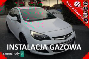 Opel Astra Hatchback 2015