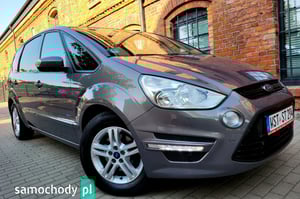 Ford S-Max Minivan 2013