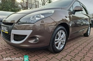 Renault Scenic Hatchback 2010