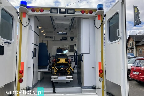 Mercedes-Benz Sprinter Inne 2016
