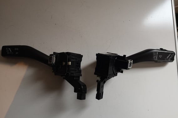 VW GOLF MANETKI PRAWA ANP80H024C LEWA ANP80H012C