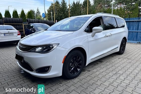Chrysler Pacifica Minivan 2019