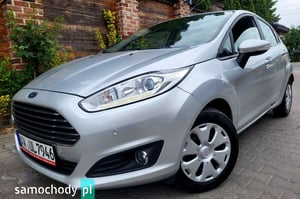 Ford Fiesta Crossover 2016