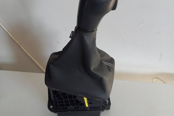SEAT LEON III CUPRA LEWAREK ZMIANY BIEGÓW 5F1713203L AUTOAMT