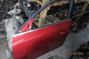 AUDI A4 B8 DRZWI PRZÓD PRAWE/LEWE LZ3F EU DO ZAŁOŻENIA