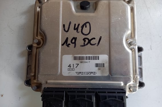 VOLVO V40 I MODUŁ STEROWNIK SILNIKA 0281011086