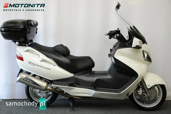 SUZUKI Burgman Skuter 2012