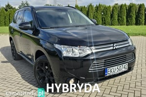 Mitsubishi Outlander SUV 2013