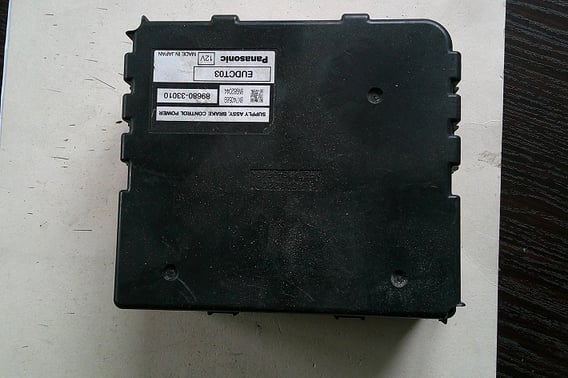 TOYOTA PRIUS II MODUŁ AKUMULATORA 89680-33010