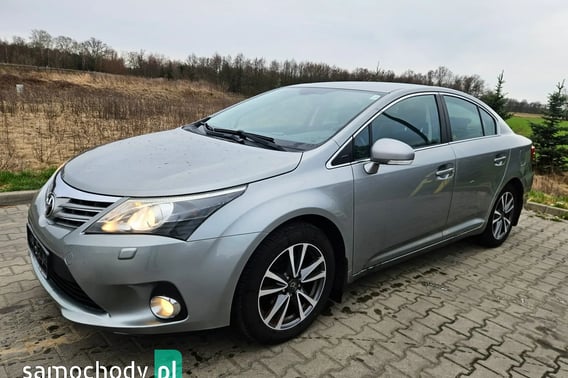 Toyota Avensis Sedan 2013