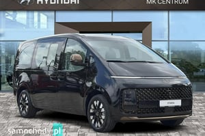 Hyundai Staria Van 2025