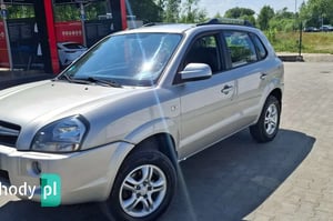 Hyundai Tucson SUV 2009