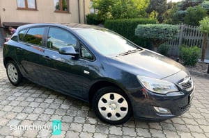 Opel Astra Hatchback 2010