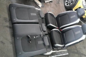 KIA STONIC FOTELE KANAPA BOCZKI KOMPLET EU