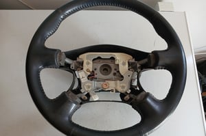 X-TRAIL T30 KIEROWNICA SKÓRA W2475365400B