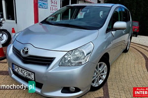 Toyota Verso Minivan 2011