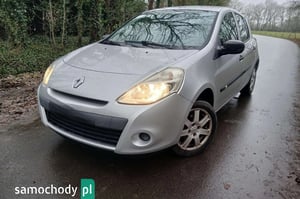 Renault Clio Hatchback 2010