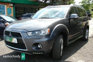 Mitsubishi Outlander SUV 2010