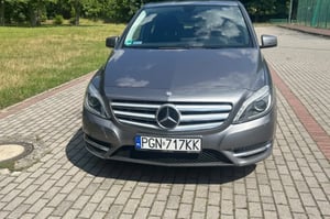 Mercedes-Benz B-Klasa Minivan 2012