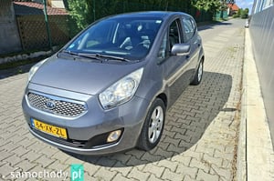 Kia Venga Minivan 2011