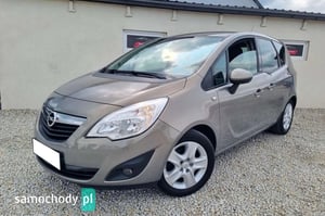 Opel Meriva Minivan 2011