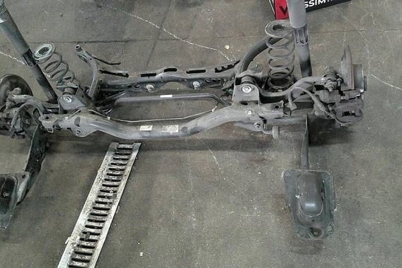 VW TOURAN III WÓZEK SANKI TYŁ KOMPLETNE