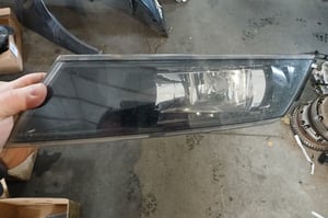 SKODA SUPERB III HALOGEN PRAWY LEWY EU