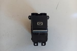 BMW F10 F11 PRZYCISK STERUJĄCY HAMULCEM RĘCZNYM 918019902