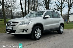 Volkswagen Tiguan SUV 2011