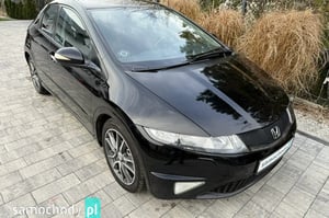 Honda Civic Hatchback 2010