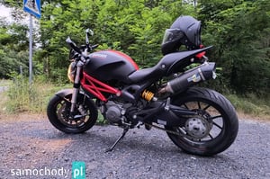 DUCATI Monster Naked 2011