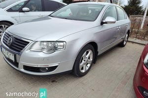 Volkswagen Passat Sedan 2010