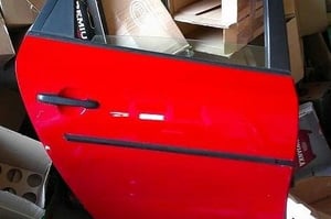 HYUNDAI I30 KOMBI I DRZWI TYŁ PRAWE/LEWE JA