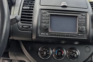 Nissan Note Minivan 2011